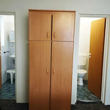 Goscinne U Kasi Penzion Międzywodzie