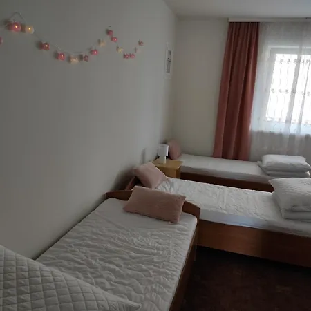 Goscinne U Kasi Penzion Międzywodzie