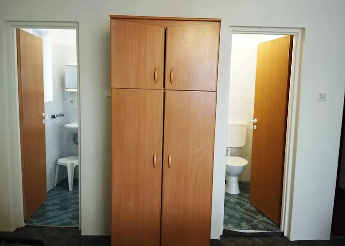 Goscinne U Kasi Penzion Międzywodzie